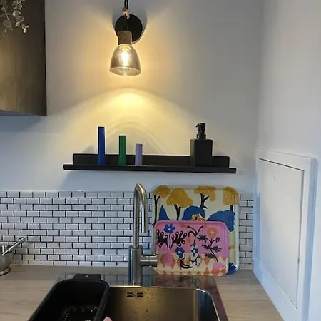 Apartment 4 Bdrm 4 Bth M8 Et Rer D