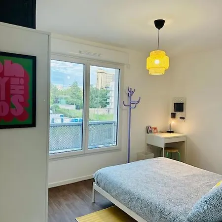 4 Bdrm 4 Bth M8 Et Rer D