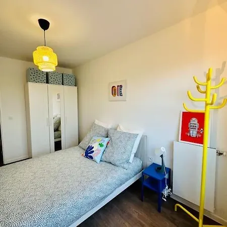 4 Bdrm 4 Bth M8 Et Rer D * Creteil