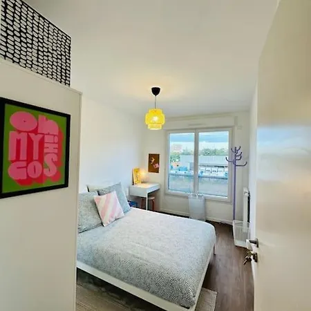 Apartment 4 Bdrm 4 Bth M8 Et Rer D