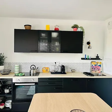 4 Bdrm 4 Bth M8 Et Rer D * Creteil