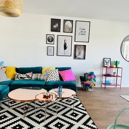 4 Bdrm 4 Bth M8 Et Rer D Apartment